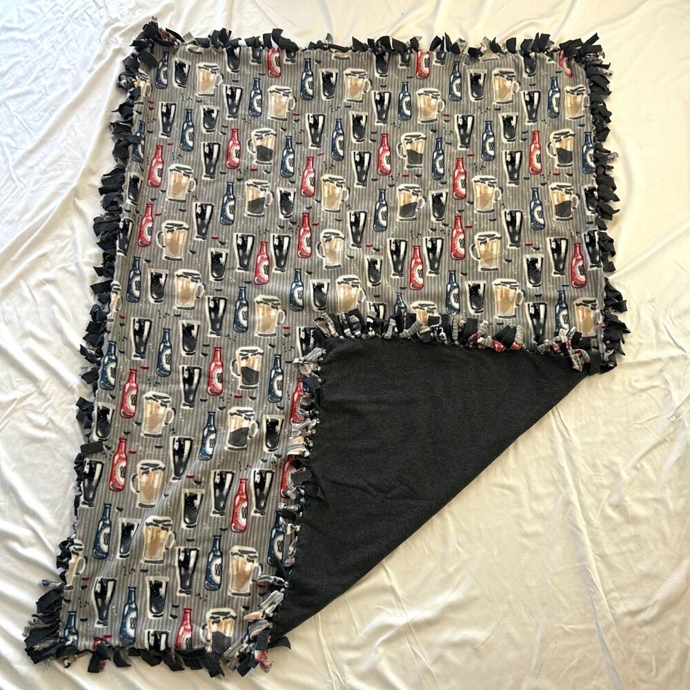 Handmade Soft Reversable Soft Tie Large Throw Fleece Blanket "Chill" Bottles